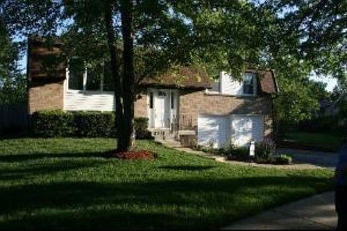 2nd image of 540 N Ashbury Ave