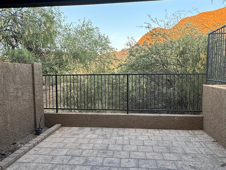 1545 E Sahuaro Dr #15 — Photo 16