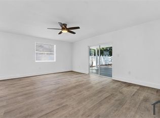 19801 NE 13th Ct, Miami, FL 33179