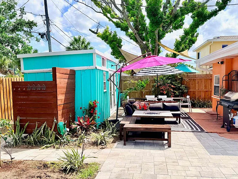 333 83rd Ave — Photo 38