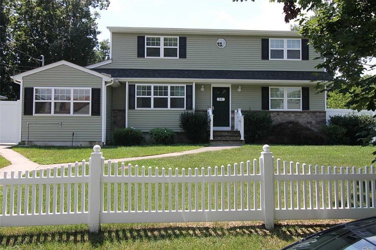 1st image of 29 Browning Dr