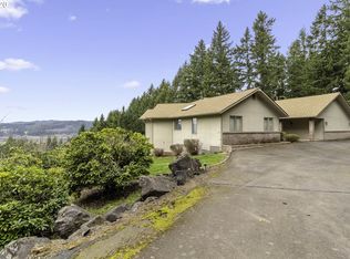 77820 Sunset Dr, Cottage Grove, OR 97424