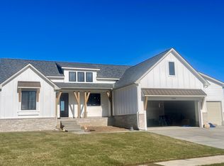 5054 N Shoreside St, Maize, KS 67101