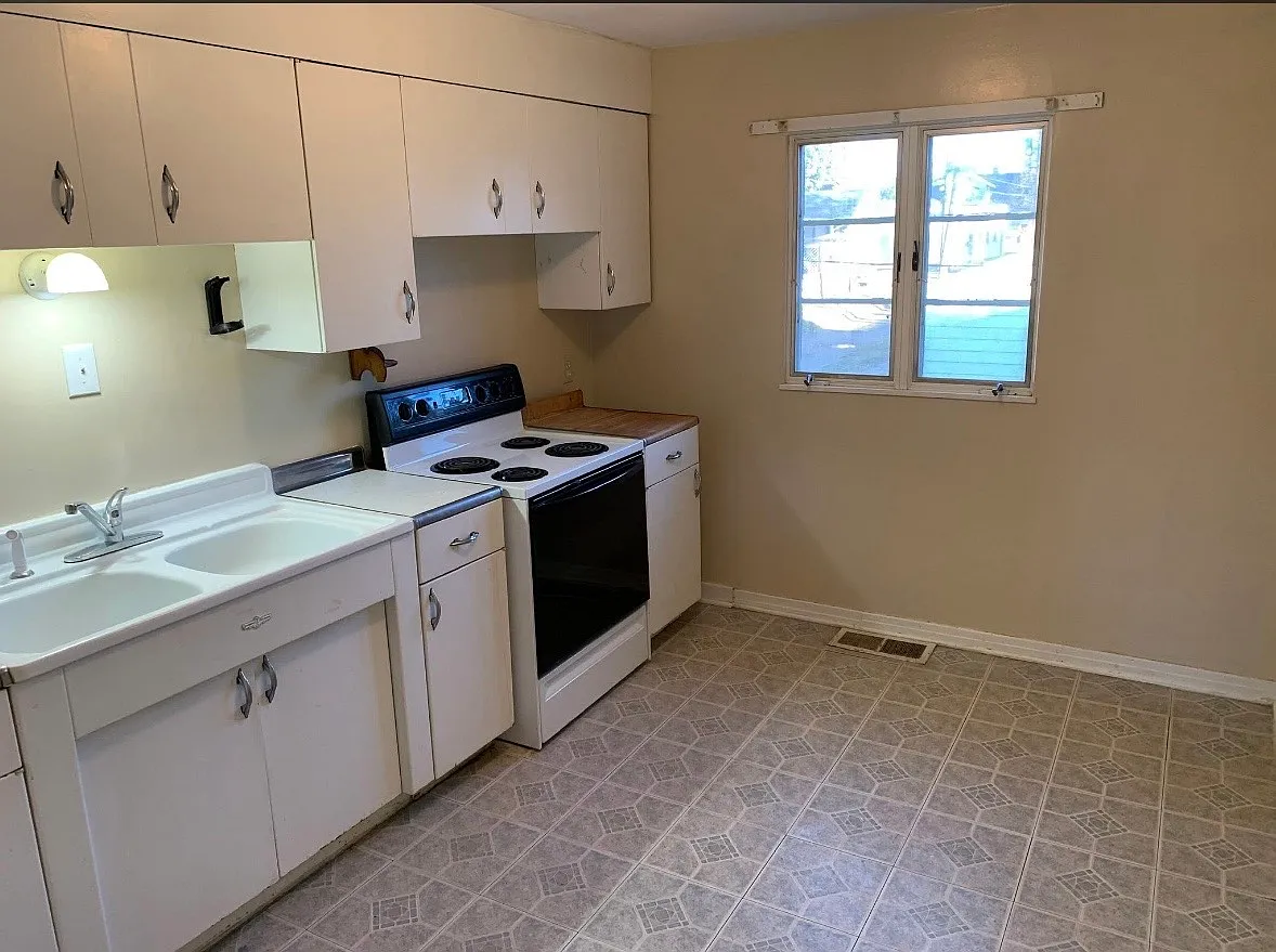 2 bed, 900 sqft, $500 — Photo 4