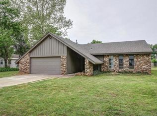 1006 W East St, Jenks, OK 74037