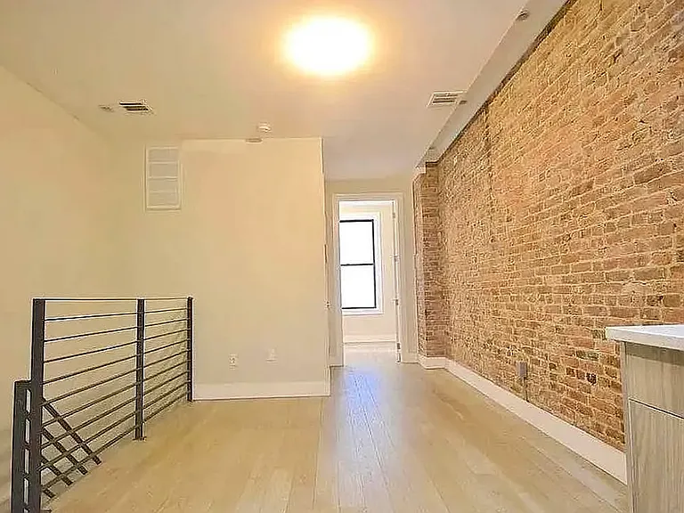 209 Malcolm X Blvd #1L — Photo 4