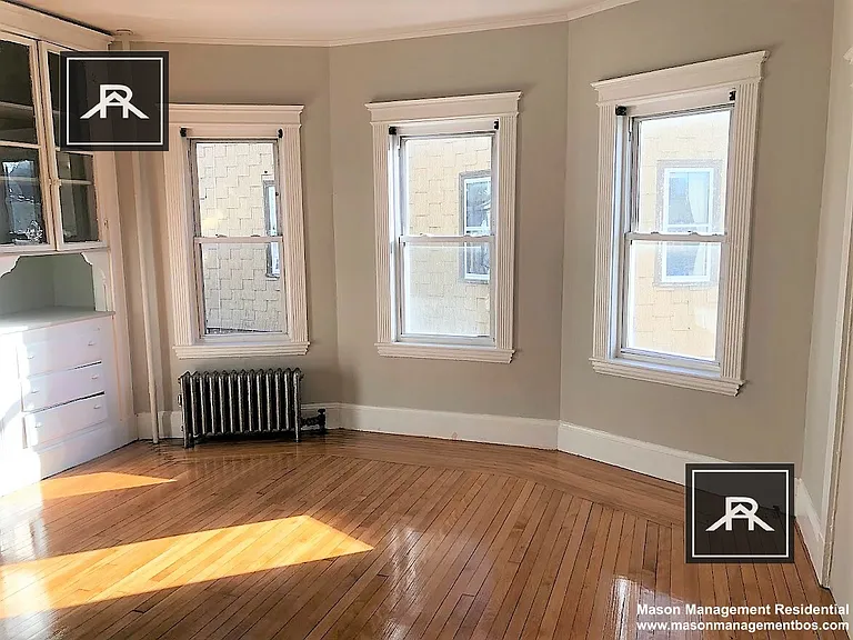 21 Arden St #2 — Photo 7
