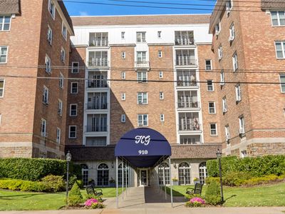 910 Stuart Avenue #6K, Mamaroneck, NY, 10543