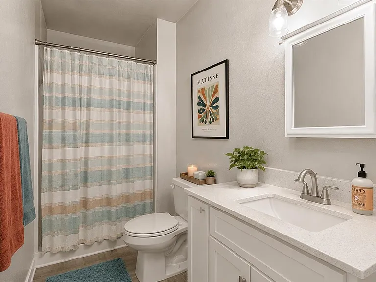 5630 Webster St #3 — Photo 12