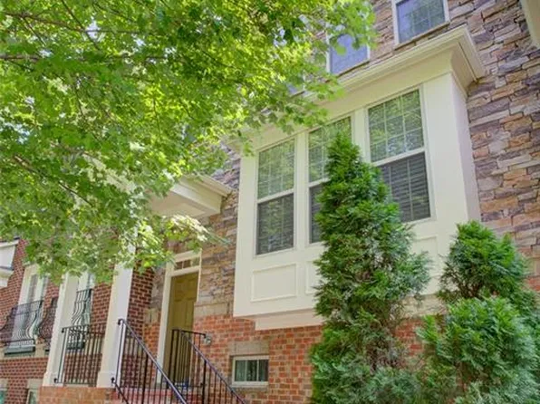 3296 Ferncliff Ln, Atlanta, GA 30324