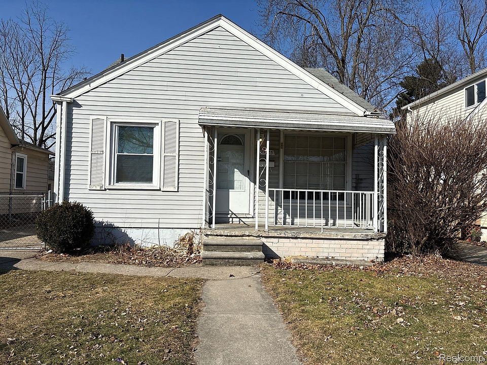 1st image of 23125 Hoover Ave