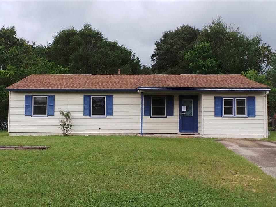 1st image of 4696 Kingston Dr