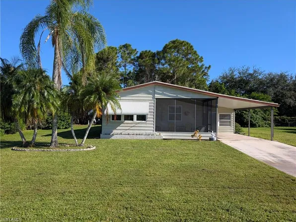 26256 Squire LN, BONITA SPRINGS, FL 34135