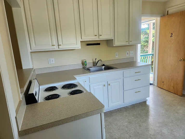 1888 Judd Rd #3 — Photo 1