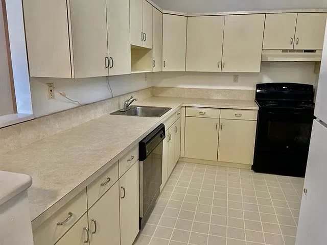 1 bed, $2,500 — Photo 1