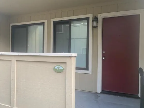 820 Casanova Ave APT 91, Monterey, CA 93940