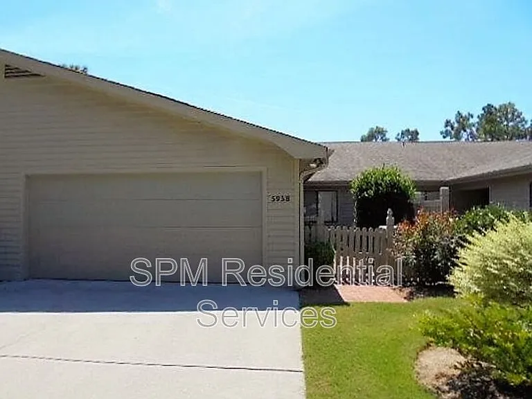 5938 Chester St — Photo 4
