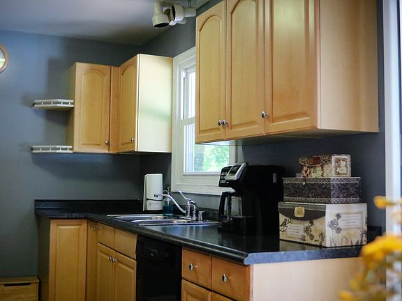 3rd image of 6802 Bobwhite Ln
