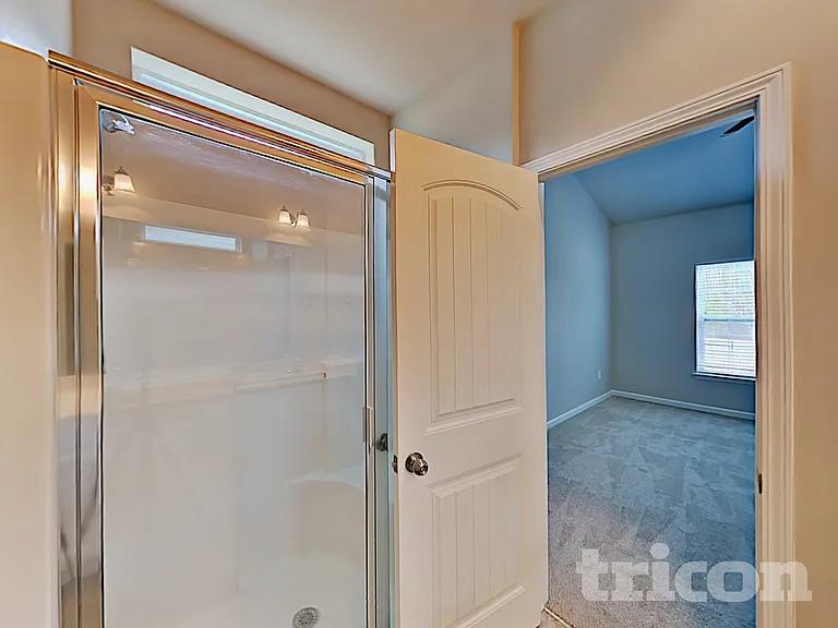 156 Lakemont Dr — Photo 8