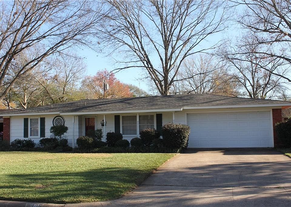 1st image of 2905 Overlook Cir