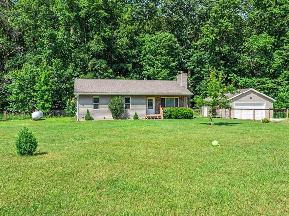 304 19th St, Otsego, MI 49078
