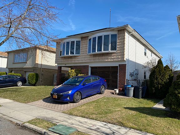 2nd image of 75 Muller Ave
