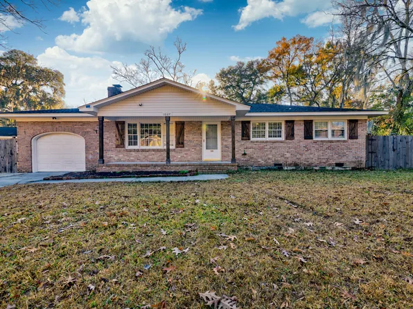 1027 Harrison Rd, Ladson, SC 29456