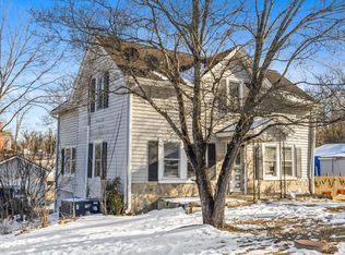 104 Montgomery St #106, Campobello, SC 29322