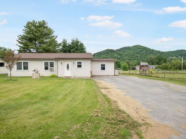 19 US Route 3, Clarksville, NH 03592