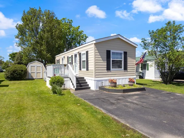 59 Blackberry Place, Kittery, ME 03904