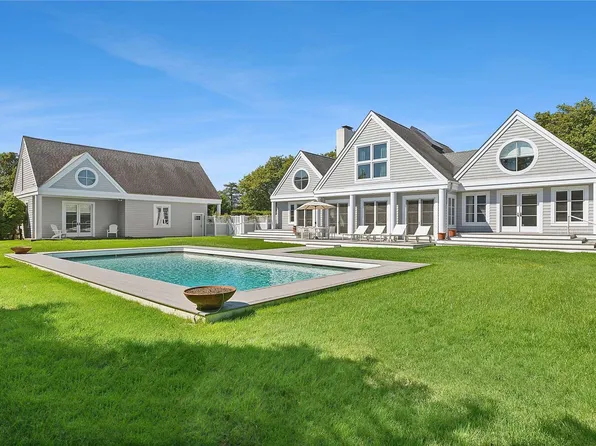 226 Oneck Lane, Westhampton Beach, NY 11978