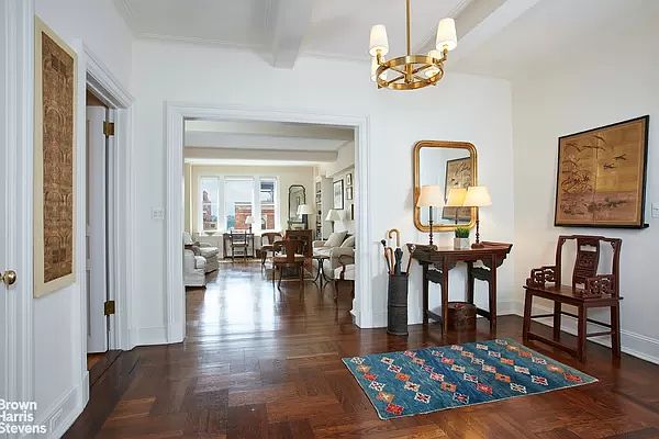 1st image of 470 W End Ave APT 15A
