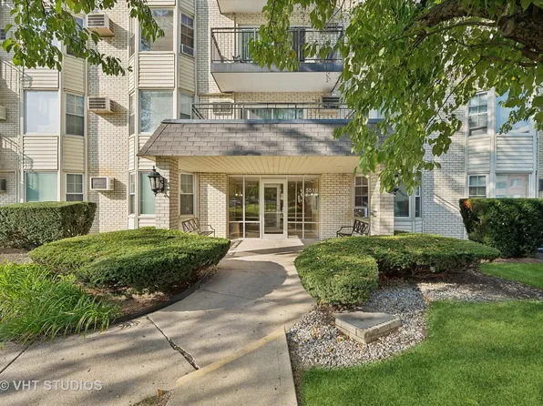 5510 Lincoln Ave Unit 204, Morton Grove, IL 60053
