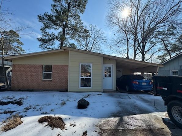 922 Windsor Dr