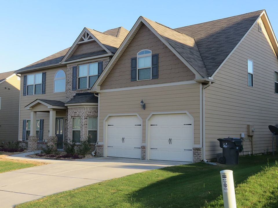 2nd image of 844 Shirez Dr