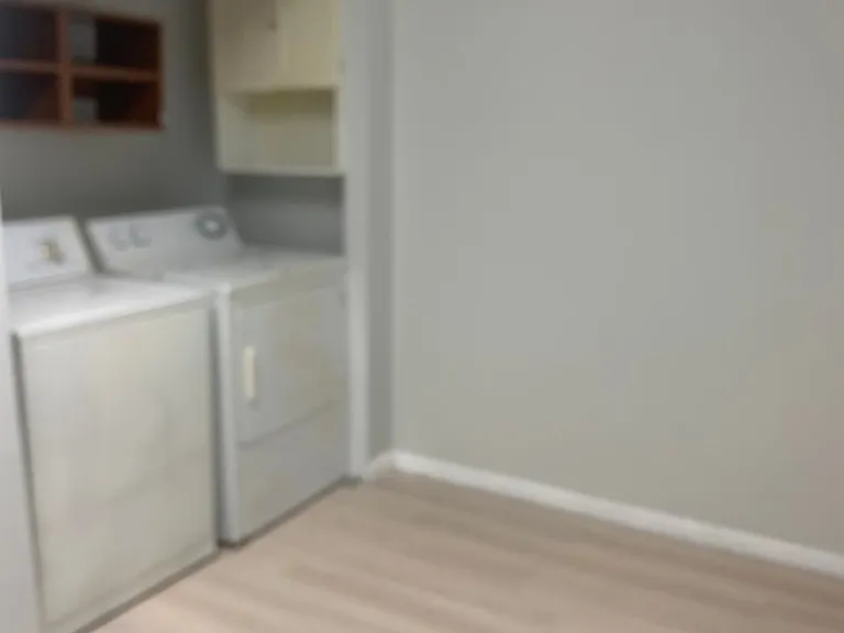 9873 Cove Ave — Photo 3