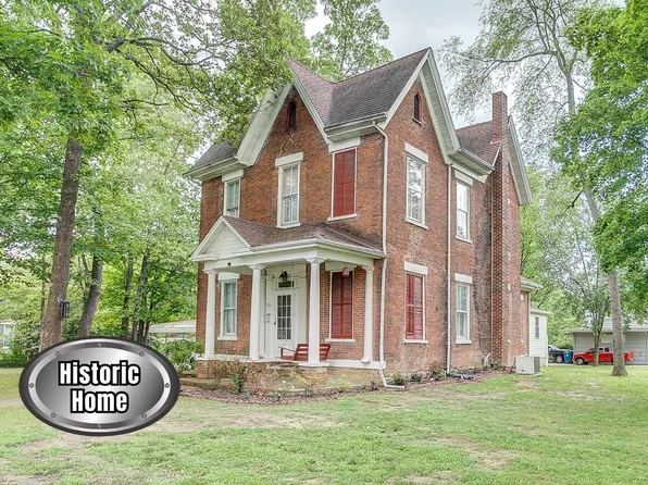 302 W 3rd St, Sparta, IL 62286