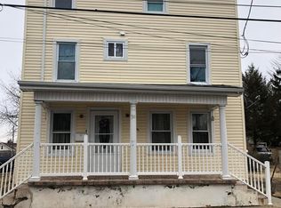 874 Emerald Ct, Hazleton, PA 18201