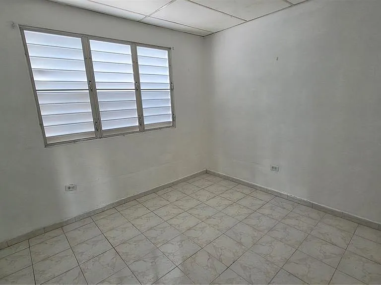 G-26 Calle 6 — Photo 7