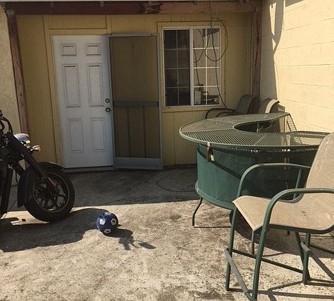 5th image of 13413 Kansas Ave