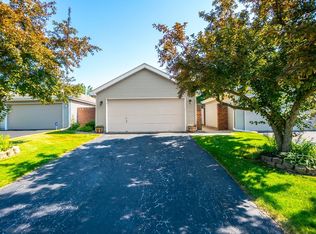 351 Deerpath Dr W, Schererville, IN 46375