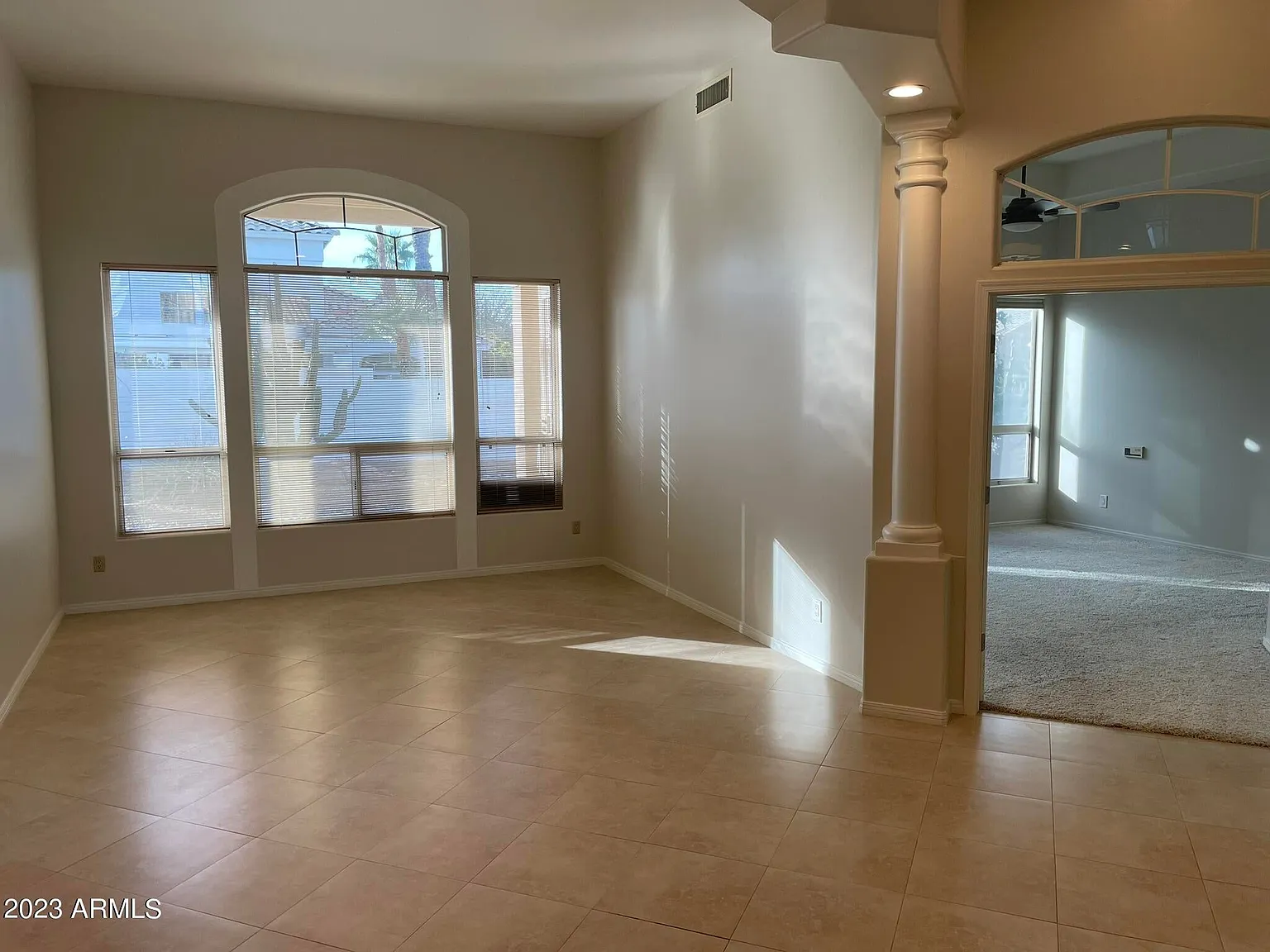 3 bed, 2.5 bath, 2190 sqft, $4,380 — Photo 4