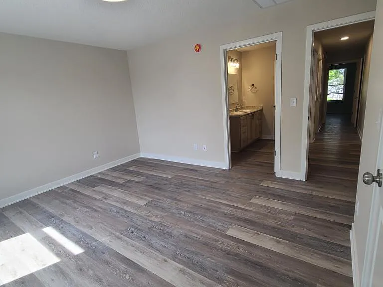 1357 Lofton Way — Photo 18