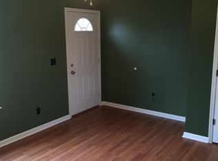 242 Sissom Ln, Manchester, TN 37355