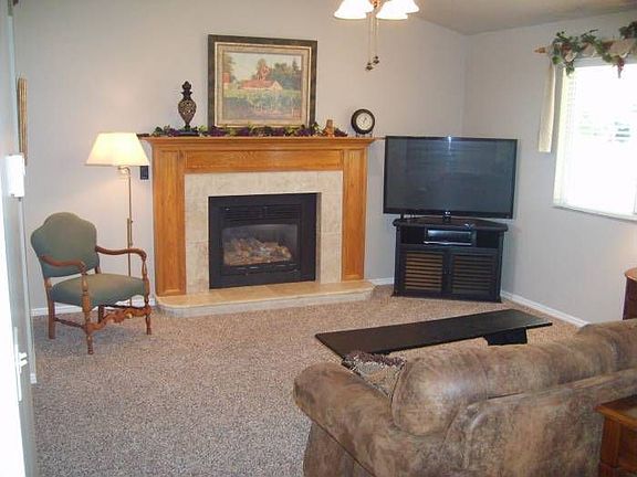 Family Room 2