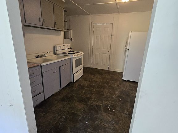 3rd image of 155-157 Hillside Rd