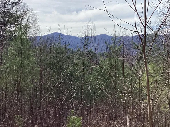 374 Taylor Way, Hiawassee, GA 30546