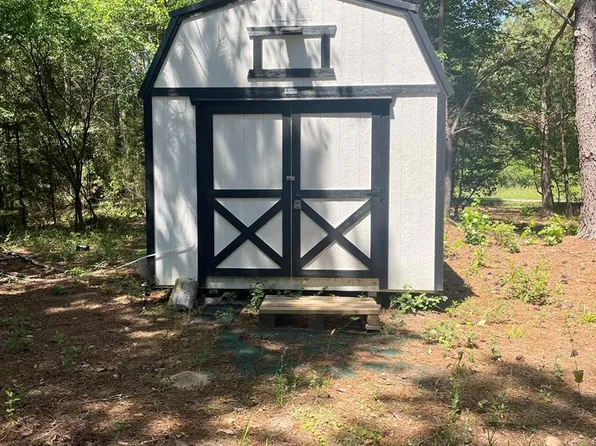 87 Kathys Dr, Clinton, SC 29325