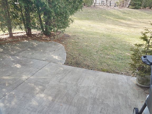 3rd image of N113W16218 Sylvan Cir Unit A