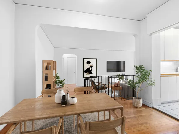 222 East 35th Street 5J image 2 of 4